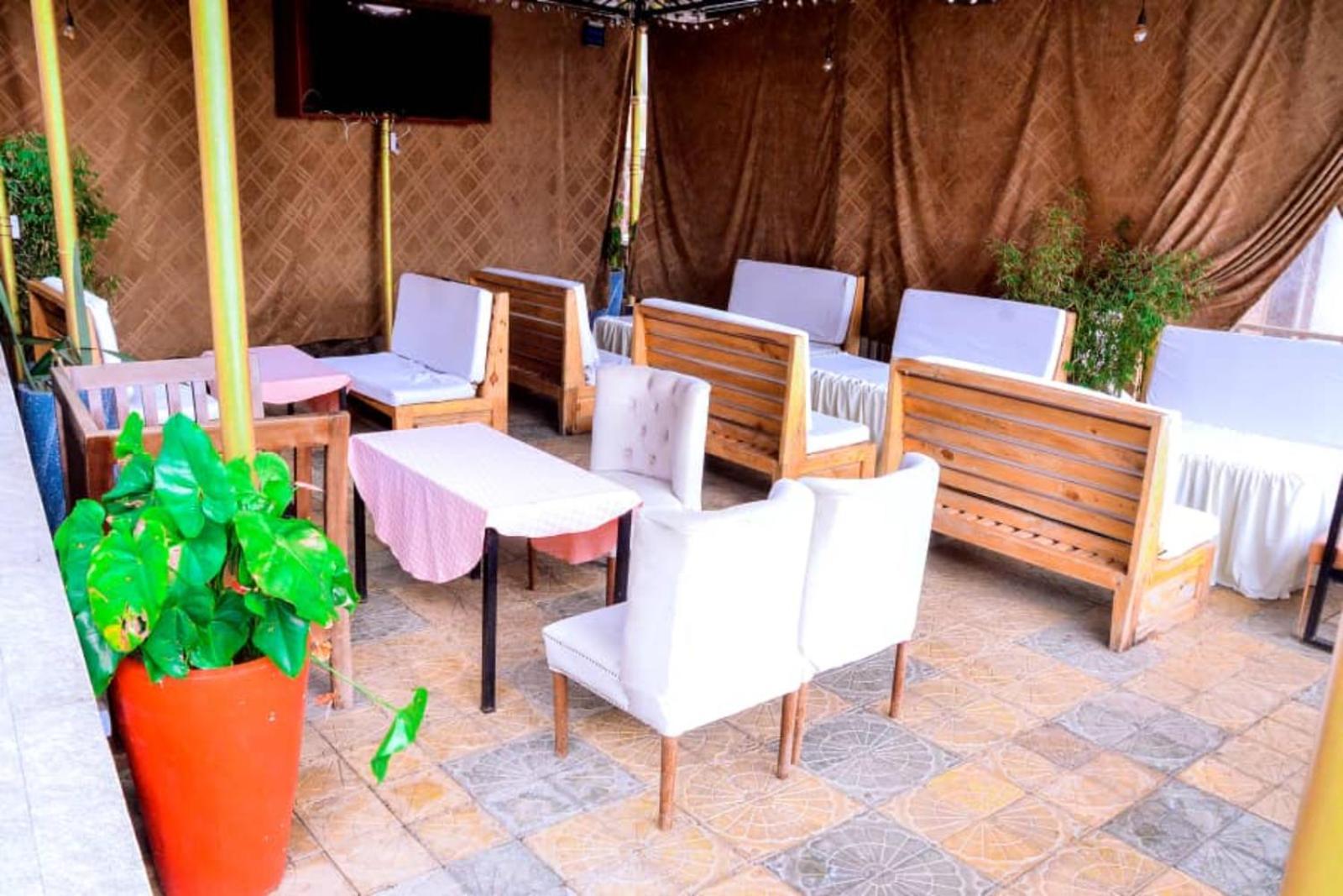 The Keza Hotel And Apartments Kigali Exterior foto