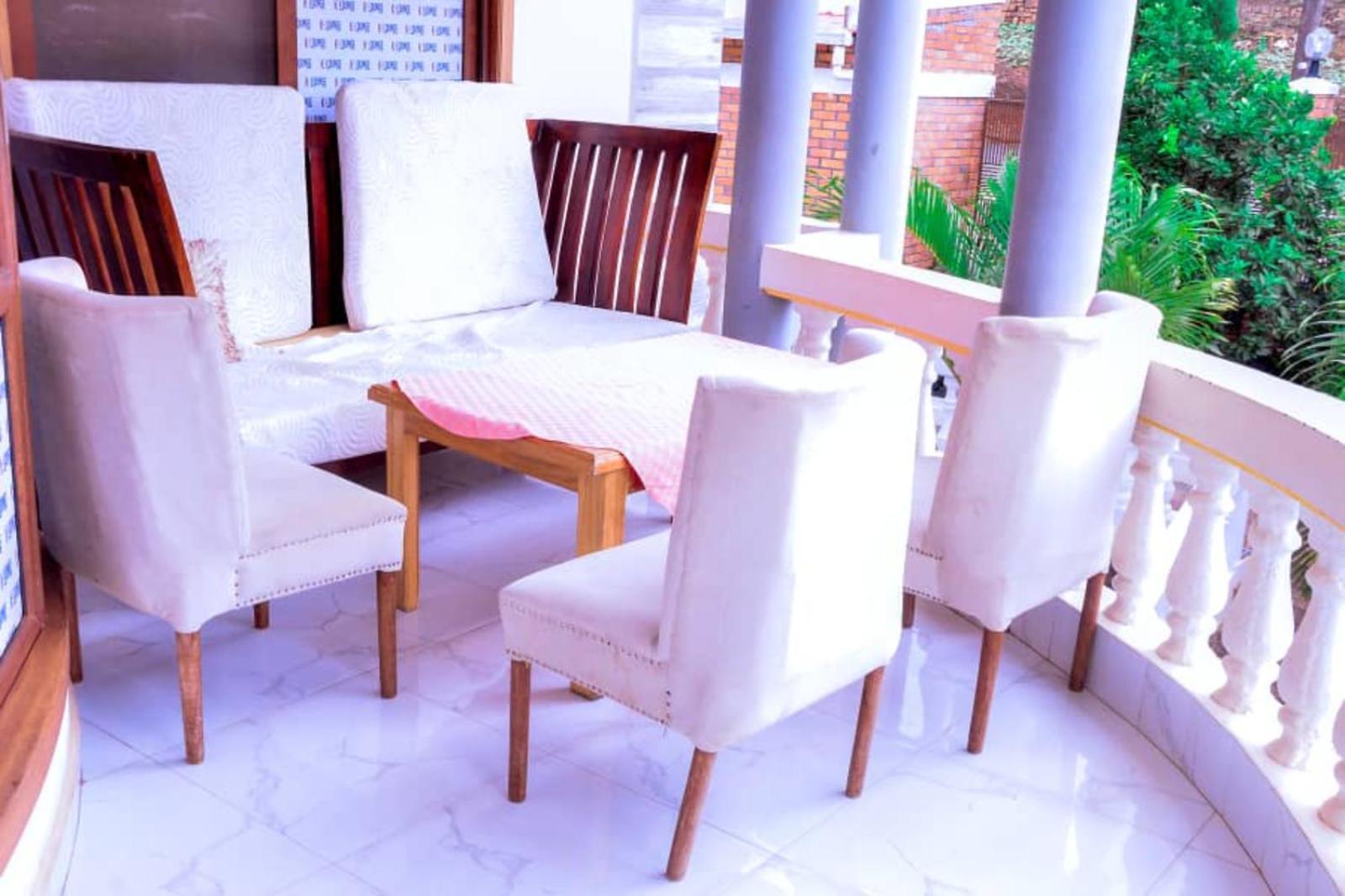 The Keza Hotel And Apartments Kigali Exterior foto